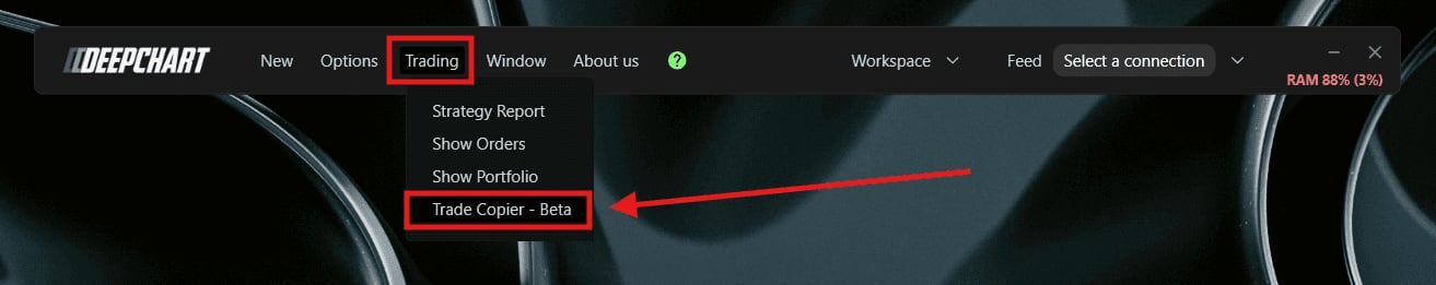 Le menu Trading de DeepCharts déroulé, avec l'entrée Trade Copier - Beta encadrée.